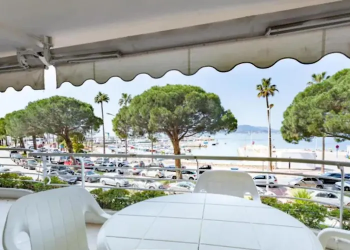 Bright - Cannes, La Croisette Lägenhet *