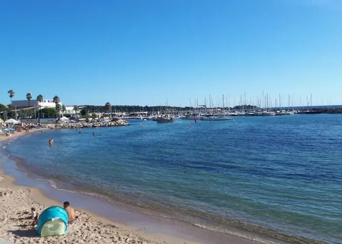 Bright - Cannes, La Croisette Cannes